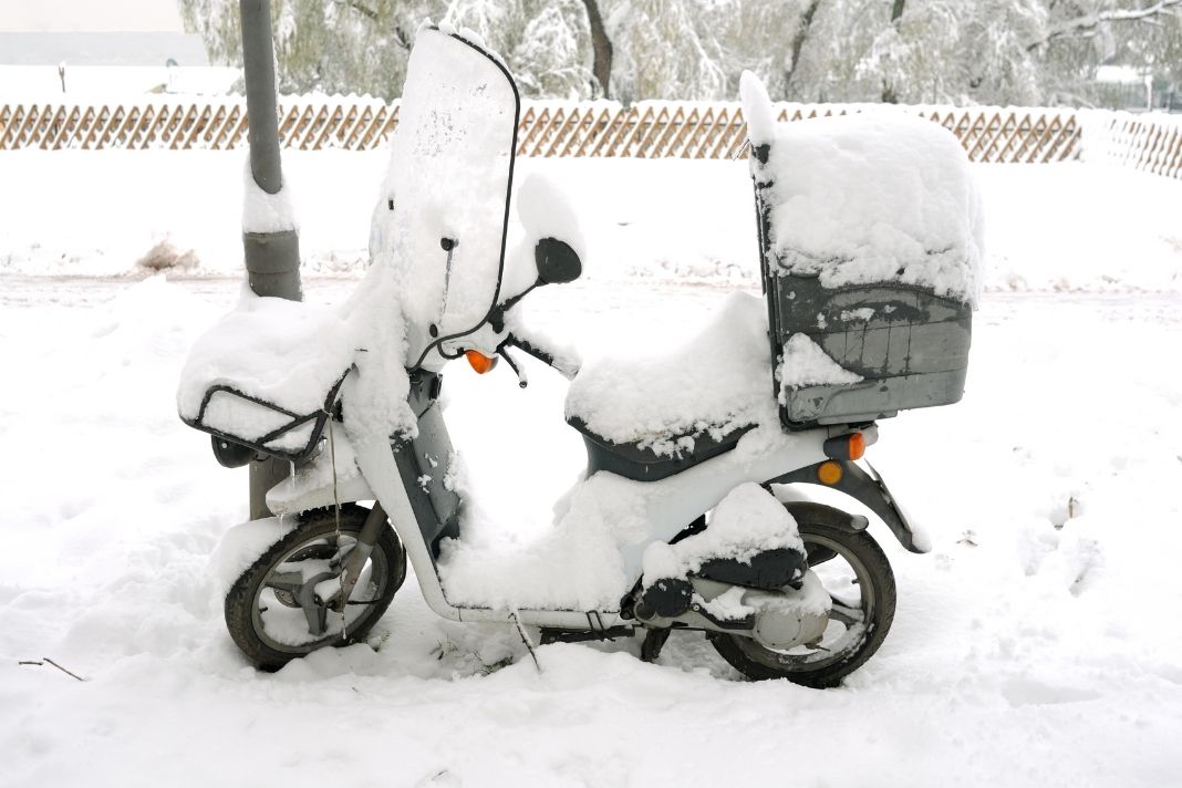 motorkerékpár téliesítése